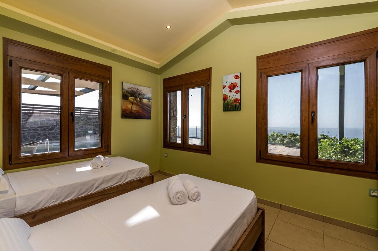 La Casa Verde Epano Dris ภายนอก รูปภาพ